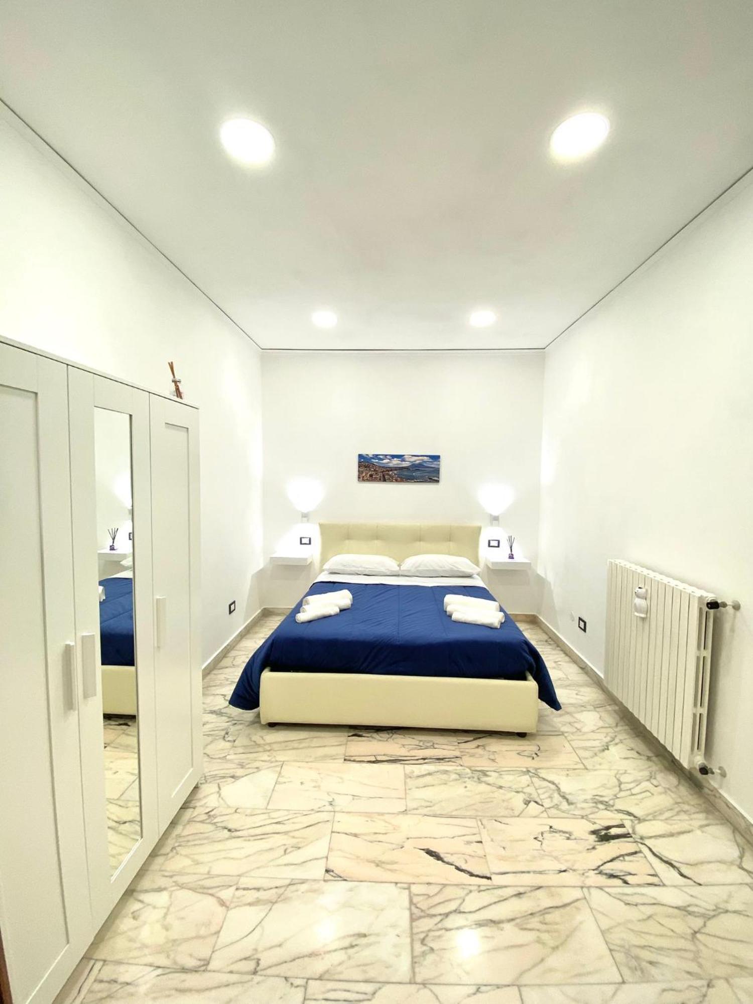 Castellano Apartment Napoli Bagian luar foto