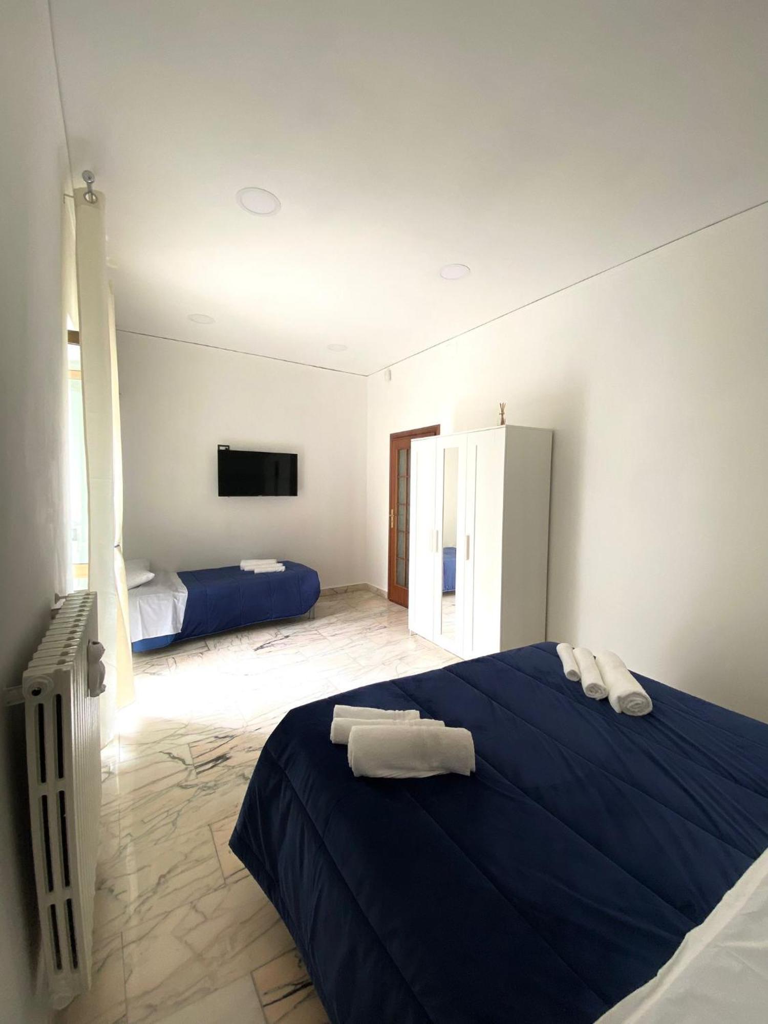Castellano Apartment Napoli Bagian luar foto