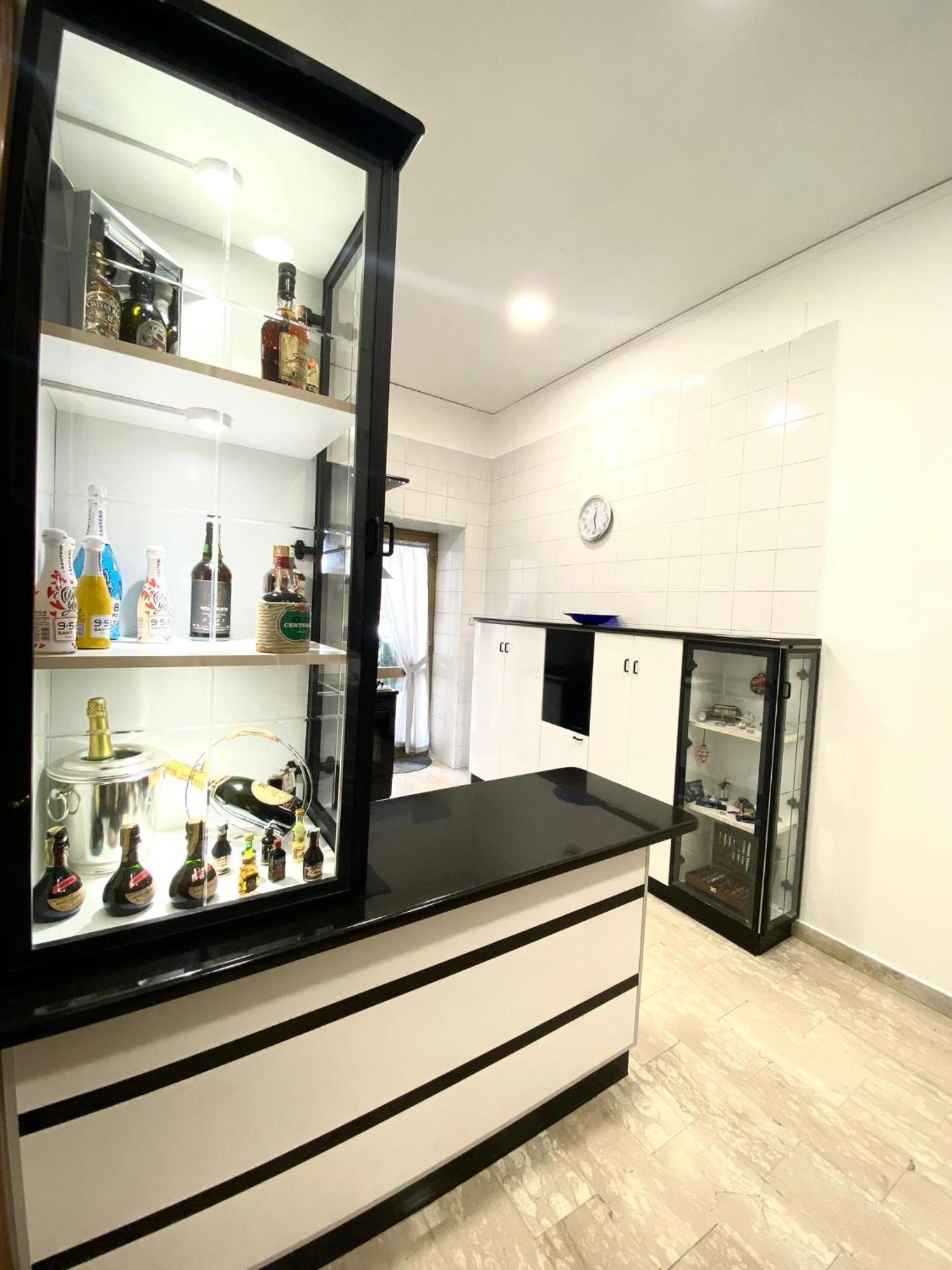 Castellano Apartment Napoli Bagian luar foto