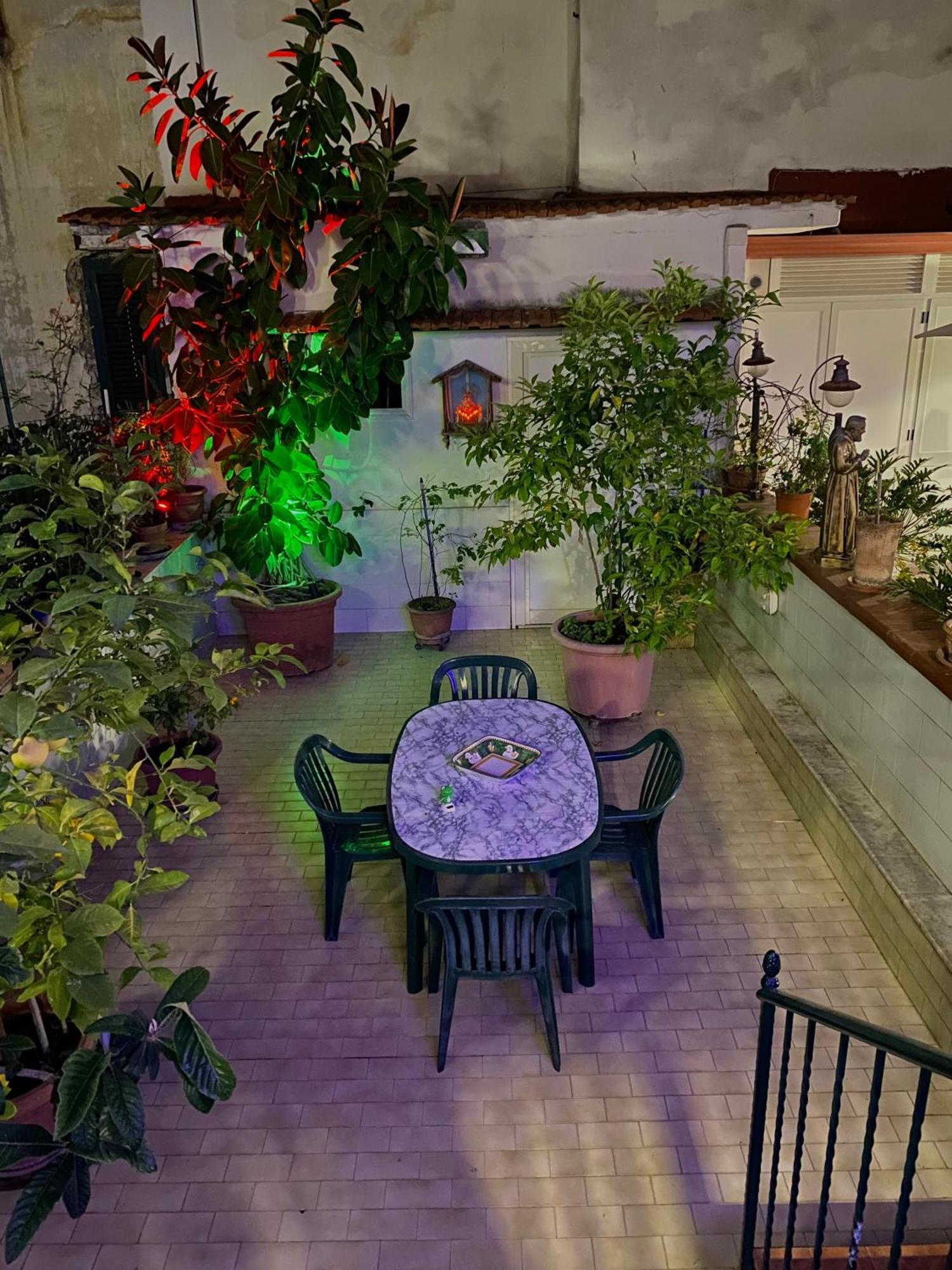 Castellano Apartment Napoli Bagian luar foto