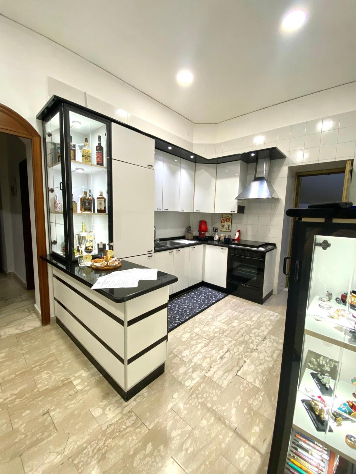 Castellano Apartment Napoli Bagian luar foto